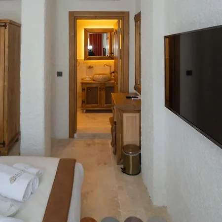 Aura Village Hotel Alaçatı