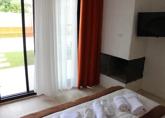 Aura Village Алачати