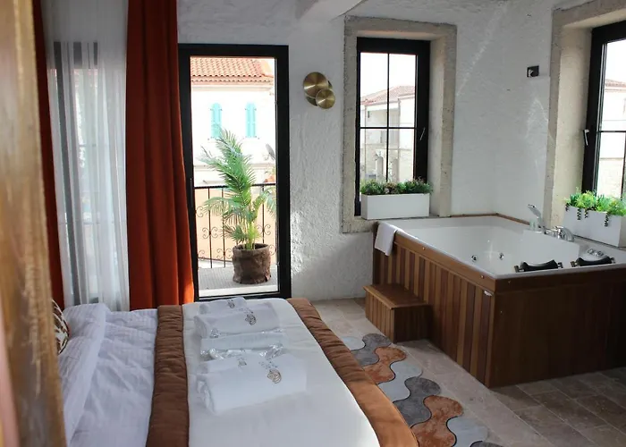 Aura Village Szálloda Alacati