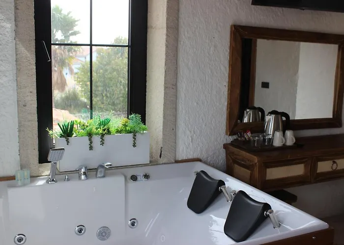 Aura Village Szálloda Alacati